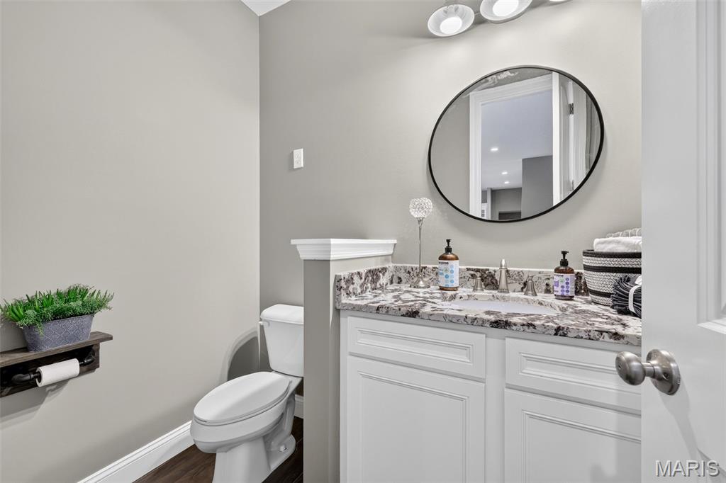 401 Hamlet Court Property Photo 30
