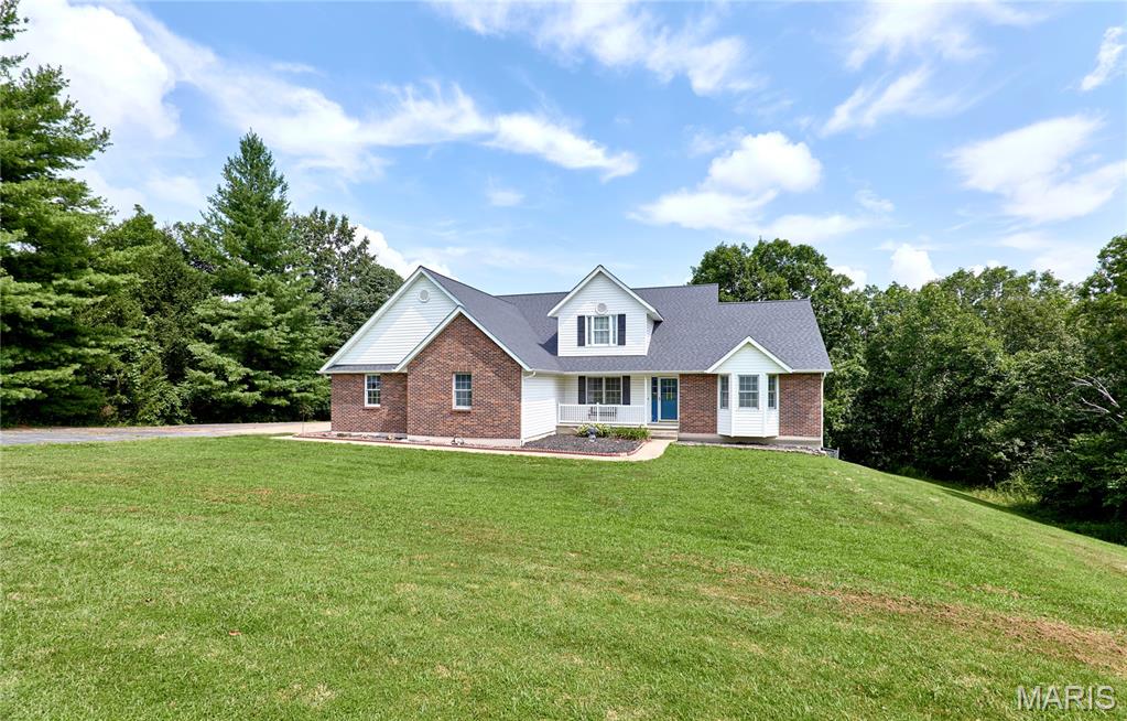 301 Country View Drive Property Photo 1