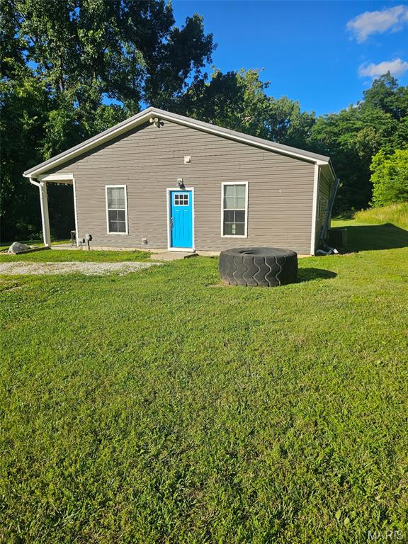 1329 Poor Farm Hollow Road Property Photo 3