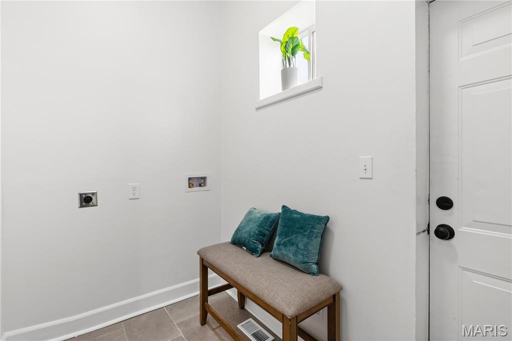 2845 Wyoming Street Property Photo 9