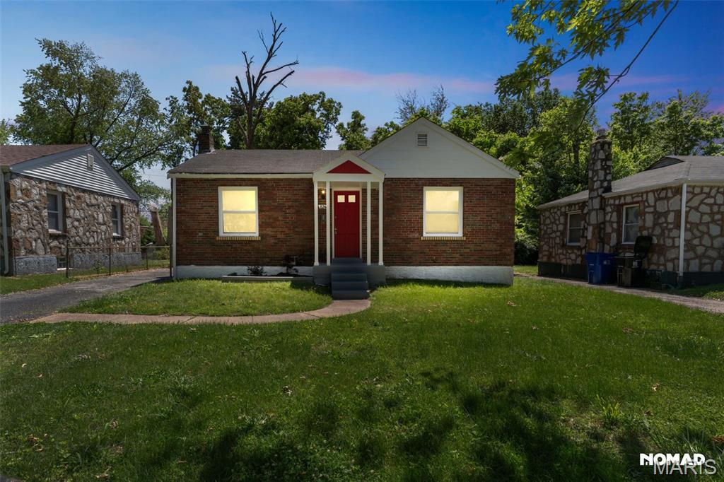 8246 Montreal Drive Property Photo 1