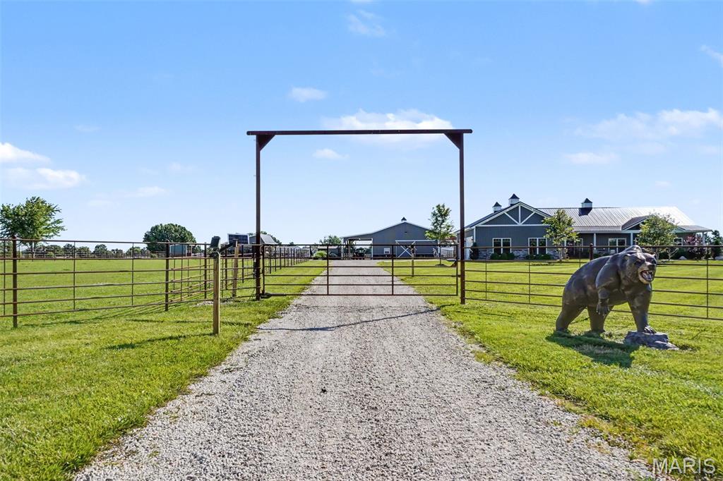 219 Fieth Road Property Photo 25