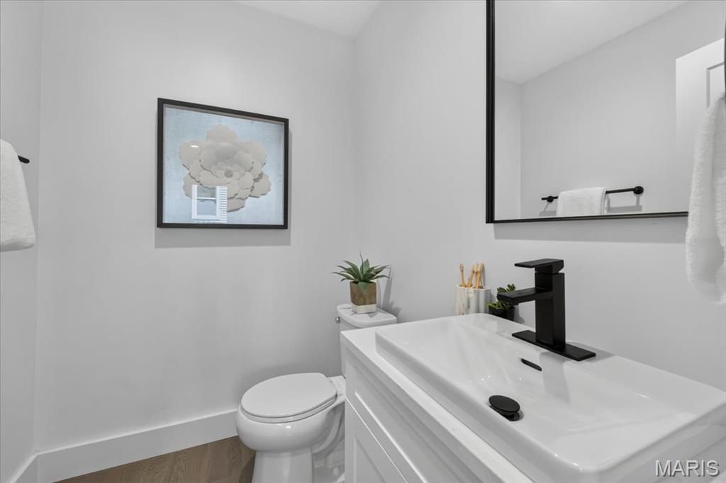 1035 Blendon Place Property Photo 27