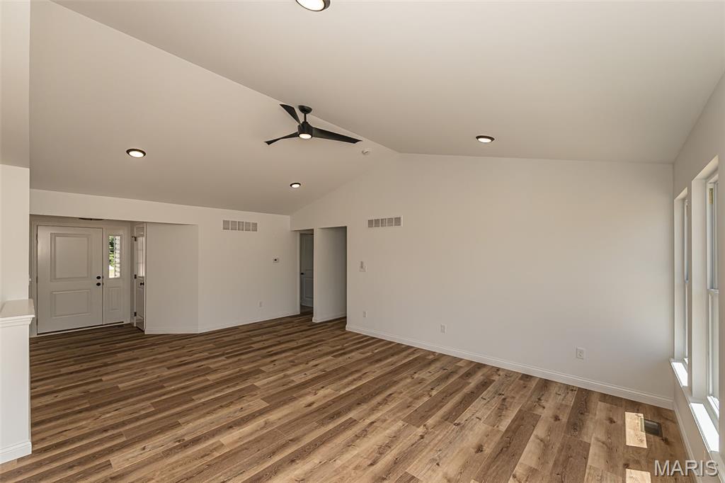 11 Oakview Court Property Photo 14