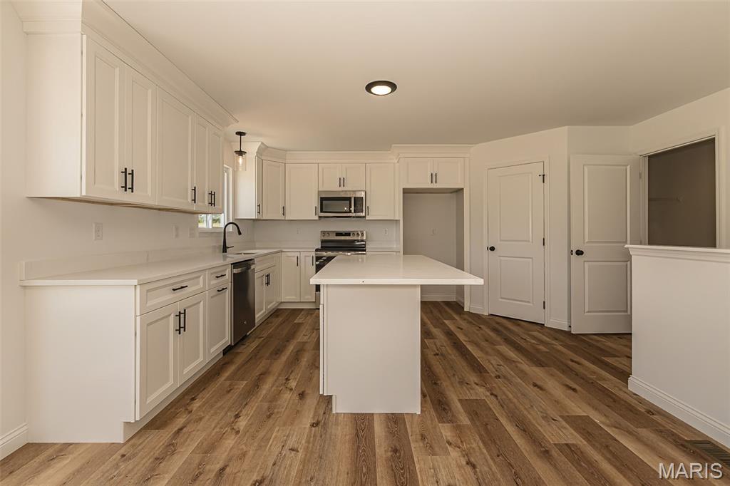 11 Oakview Court Property Photo 35