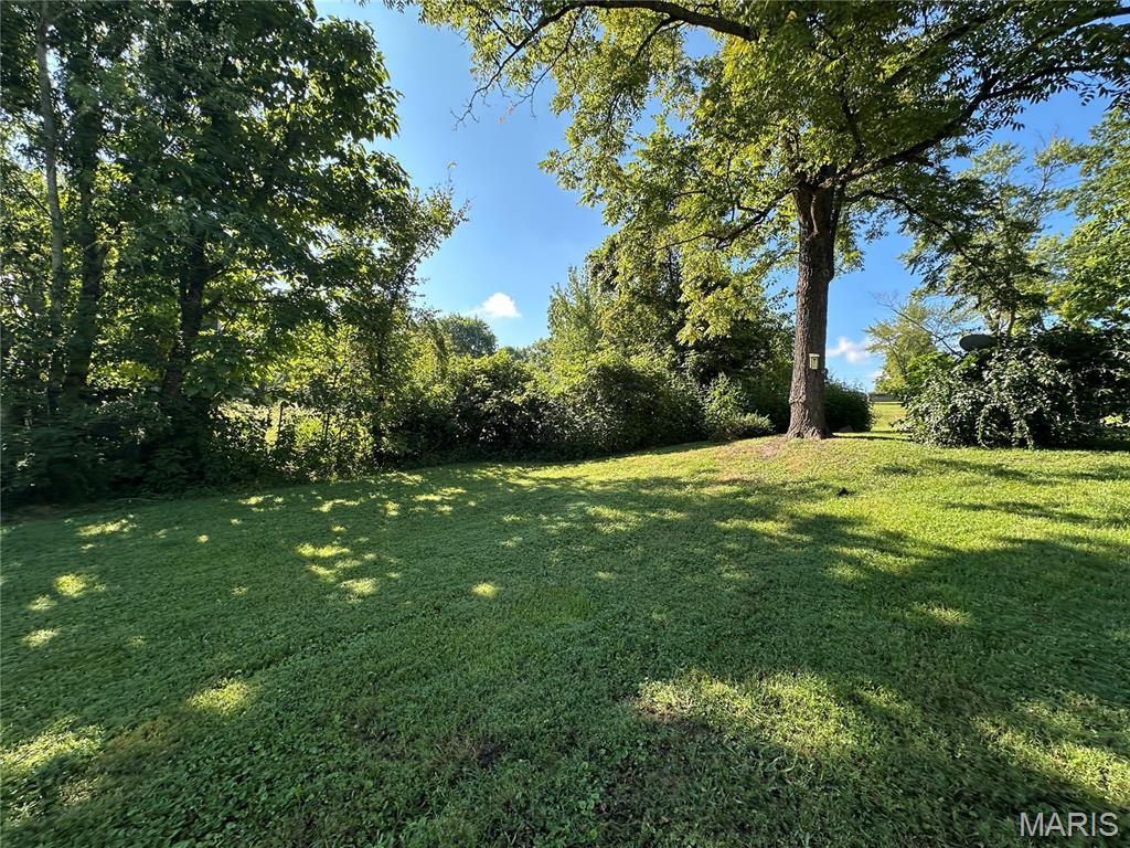 807 E 4th Street Property Photo 25