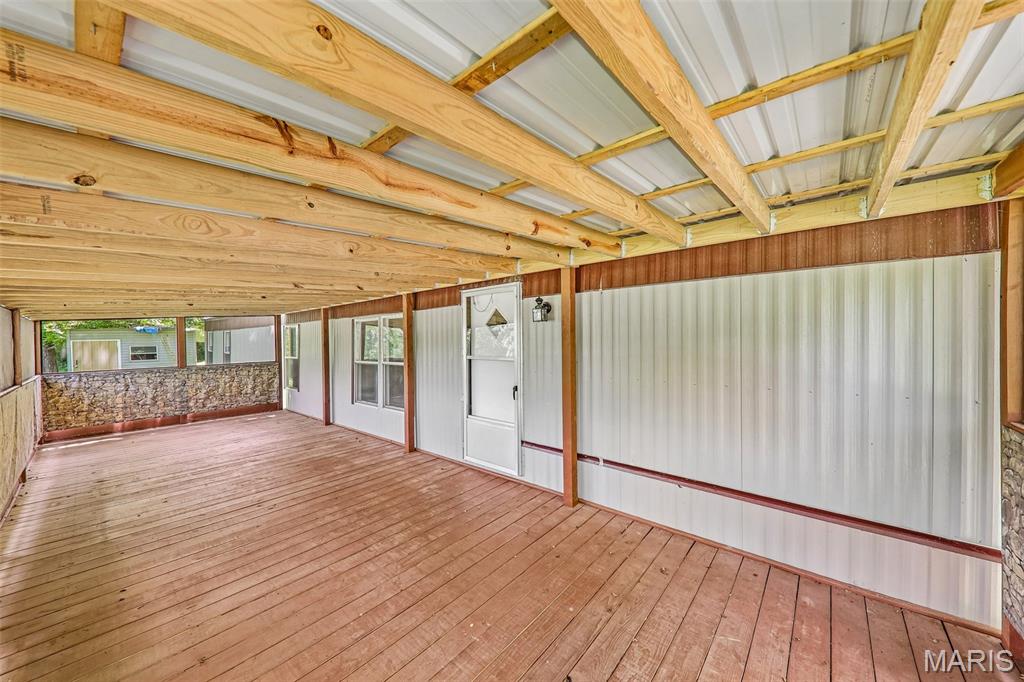 5059 Hill Drive Property Photo 7