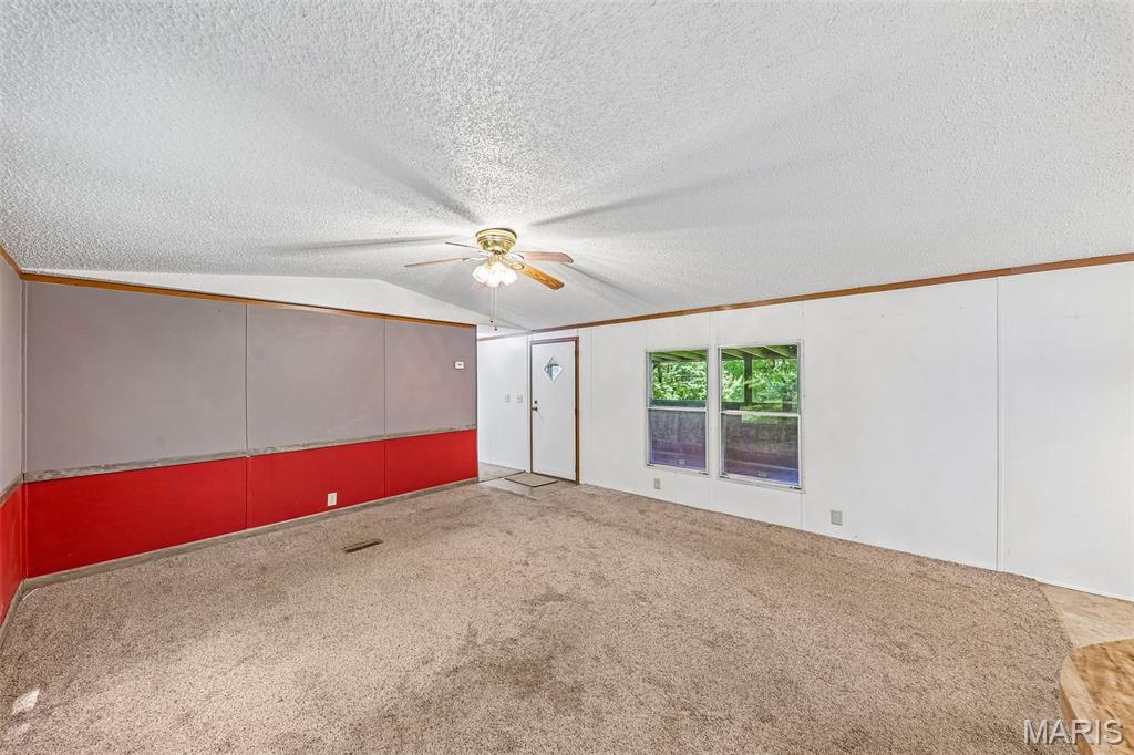 5059 Hill Drive Property Photo 10