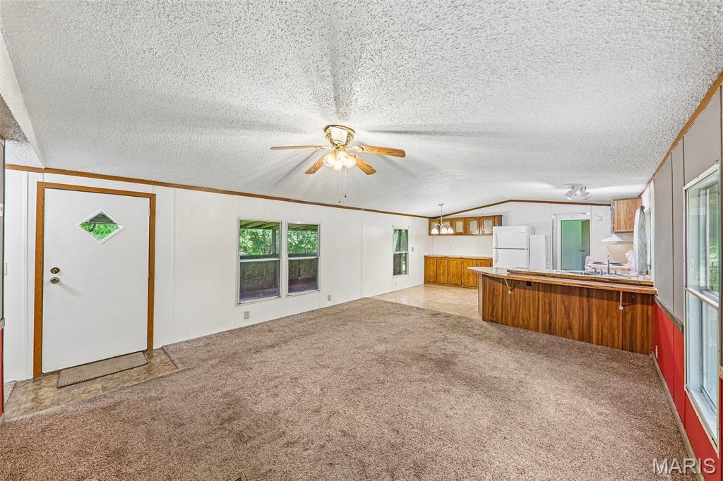 5059 Hill Drive Property Photo 11