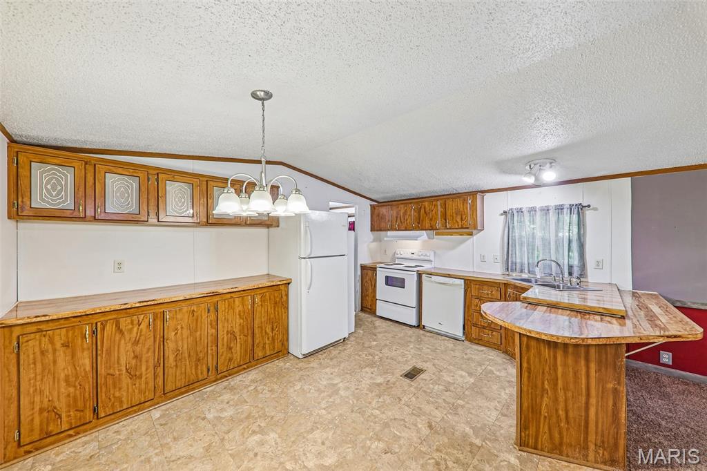 5059 Hill Drive Property Photo 13