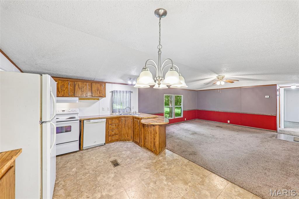 5059 Hill Drive Property Photo 16