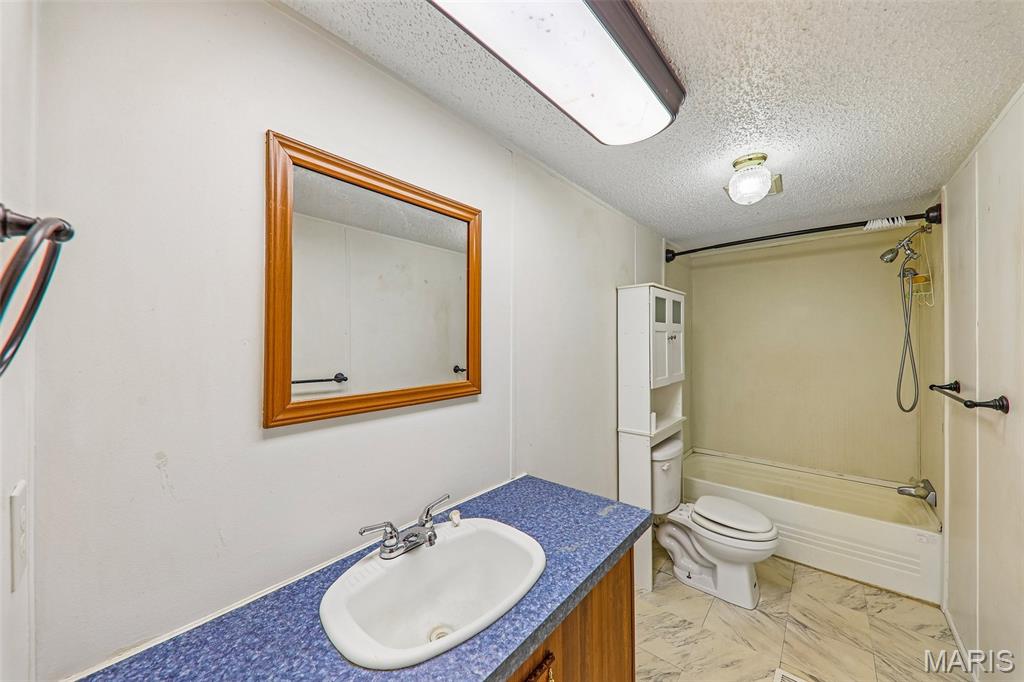 5059 Hill Drive Property Photo 25
