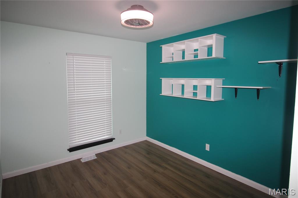 1511 Glenn Brooke Woods Circle Property Photo 9