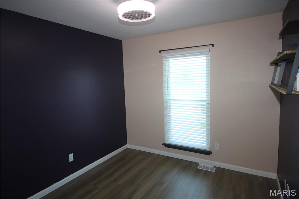 1511 Glenn Brooke Woods Circle Property Photo 9