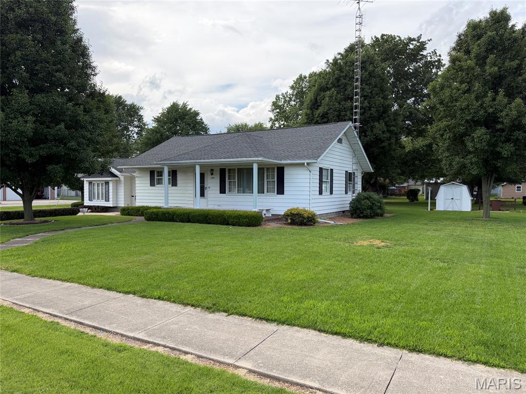120 Madison Street Property Photo 1