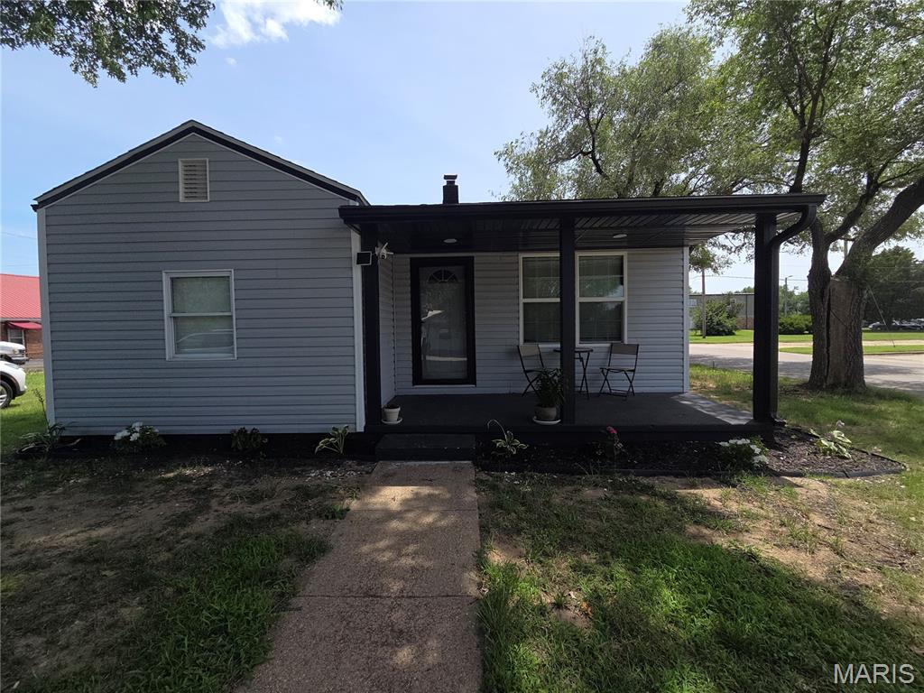 723 Kendall Street Property Photo 1