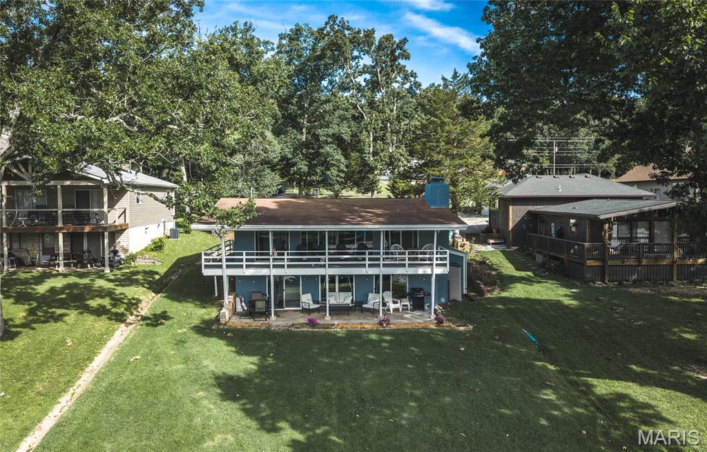 1858 Lakeshore Drive Property Photo 1