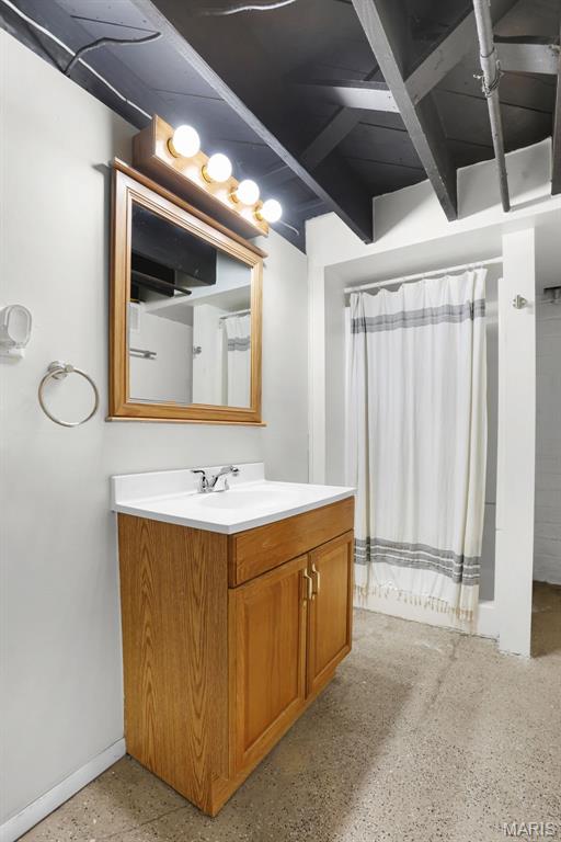 8828 Powell Avenue Property Photo 26