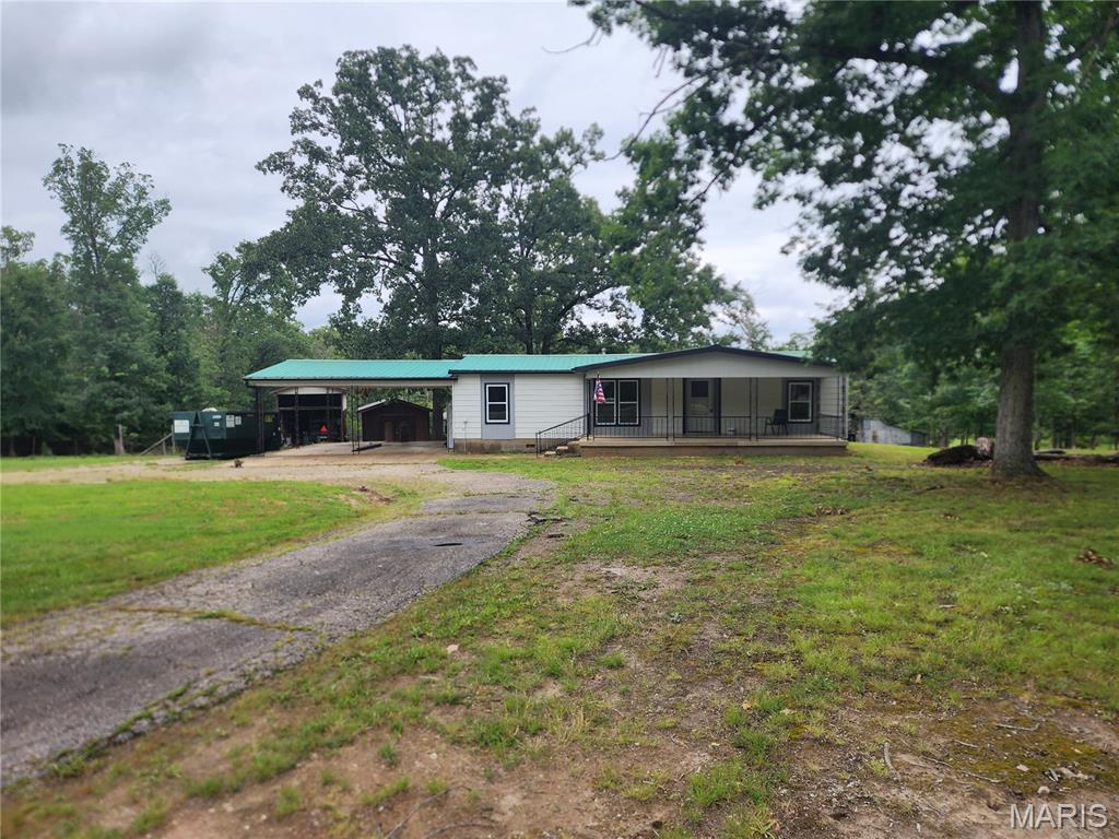 1131 Wayne Route V Property Photo 1
