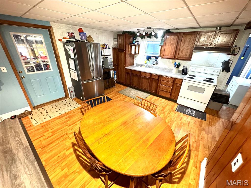3412 Highway 168 Property Photo 3