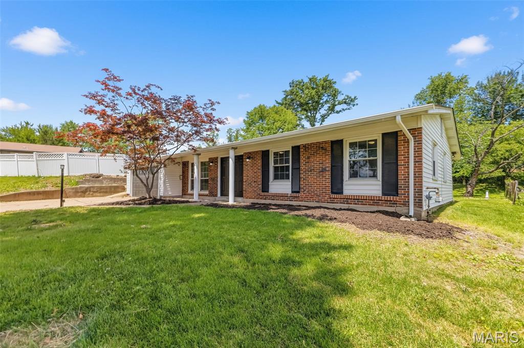 11915 Benedetta Drive Property Photo 2