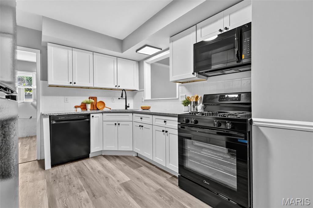 11915 Benedetta Drive Property Photo 15
