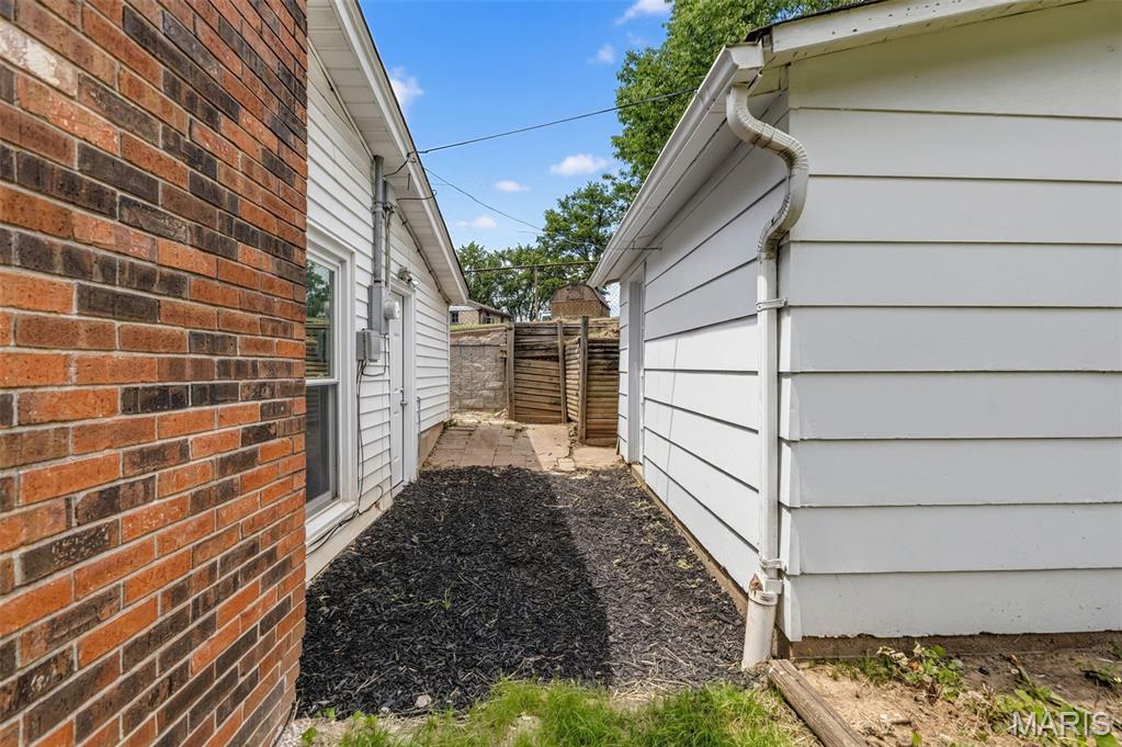 11915 Benedetta Drive Property Photo 27