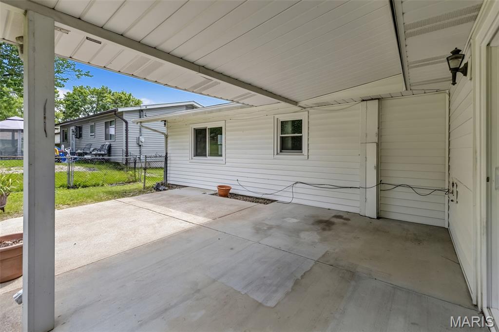 11915 Benedetta Drive Property Photo 28