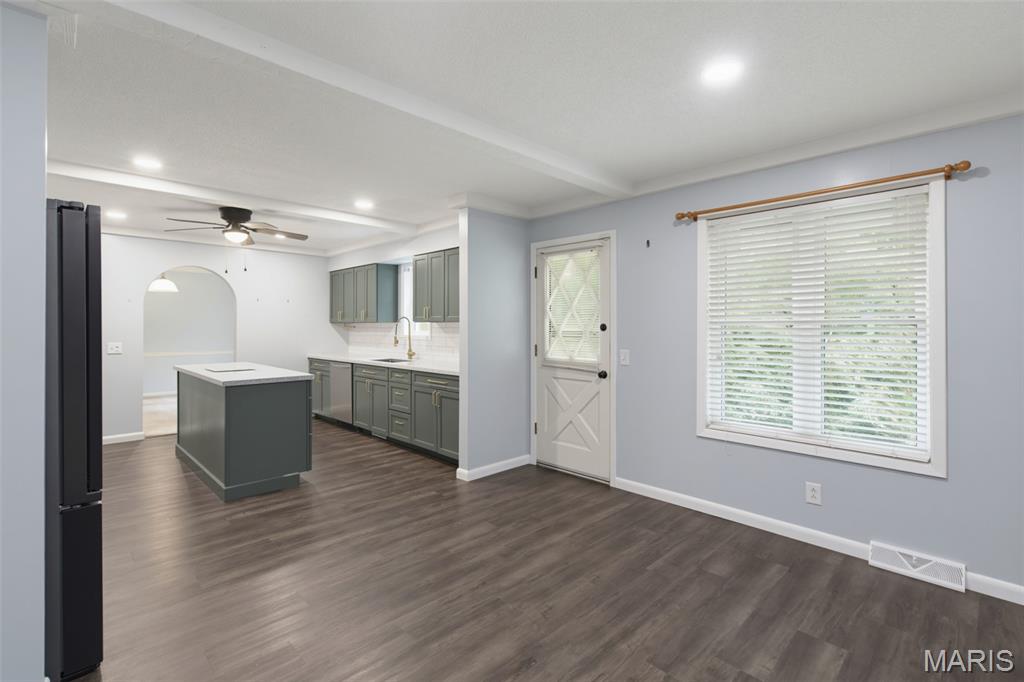 107 Summer Drive Property Photo 13
