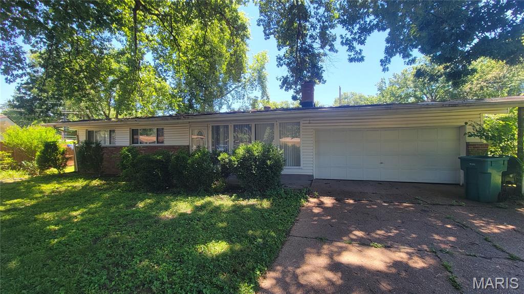 2214 Ibis Court Property Photo 1