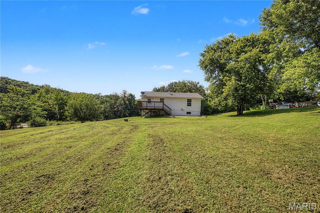 5587 Ems Road Property Photo 3