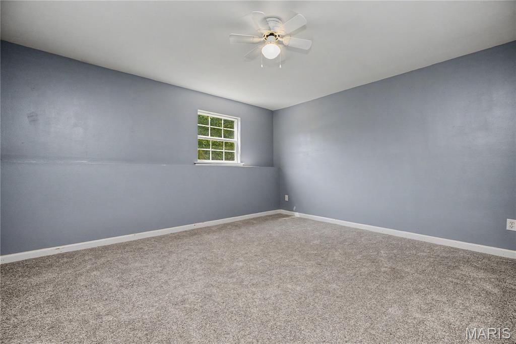 5587 Ems Road Property Photo 15