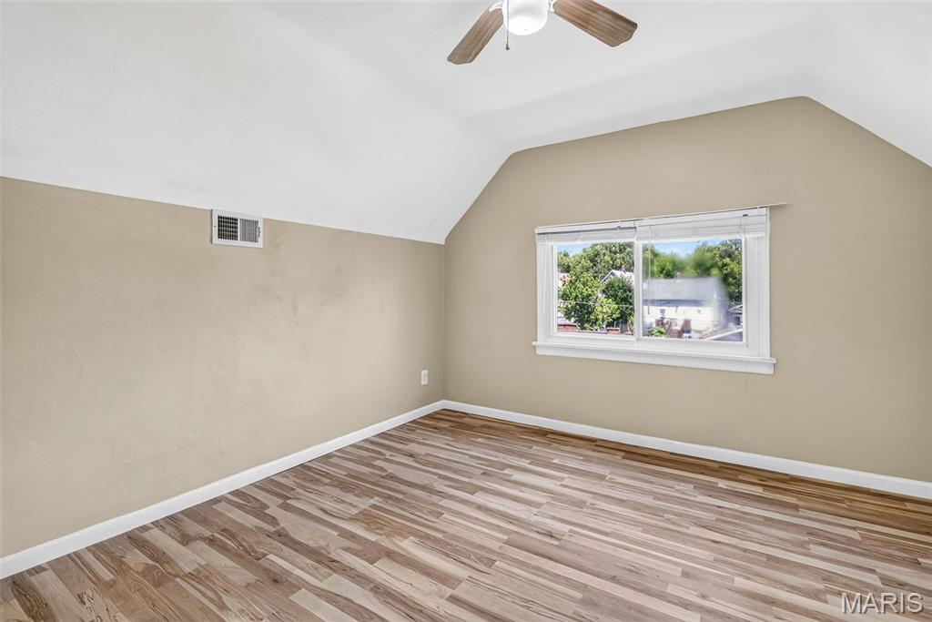 4725 Terrace Avenue Property Photo 21