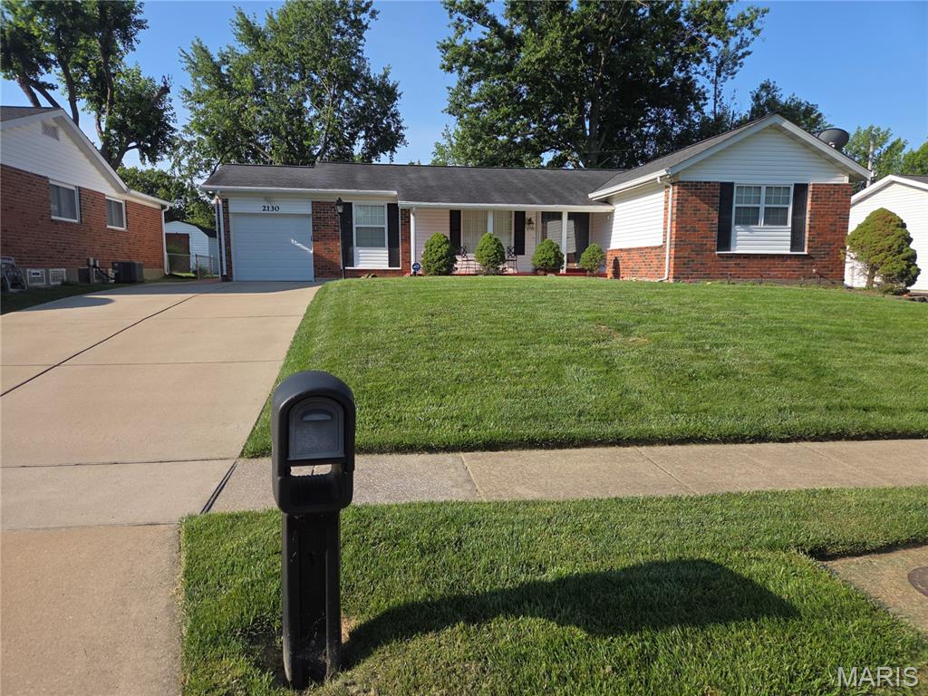 2130 Canterbury Drive Property Photo 1