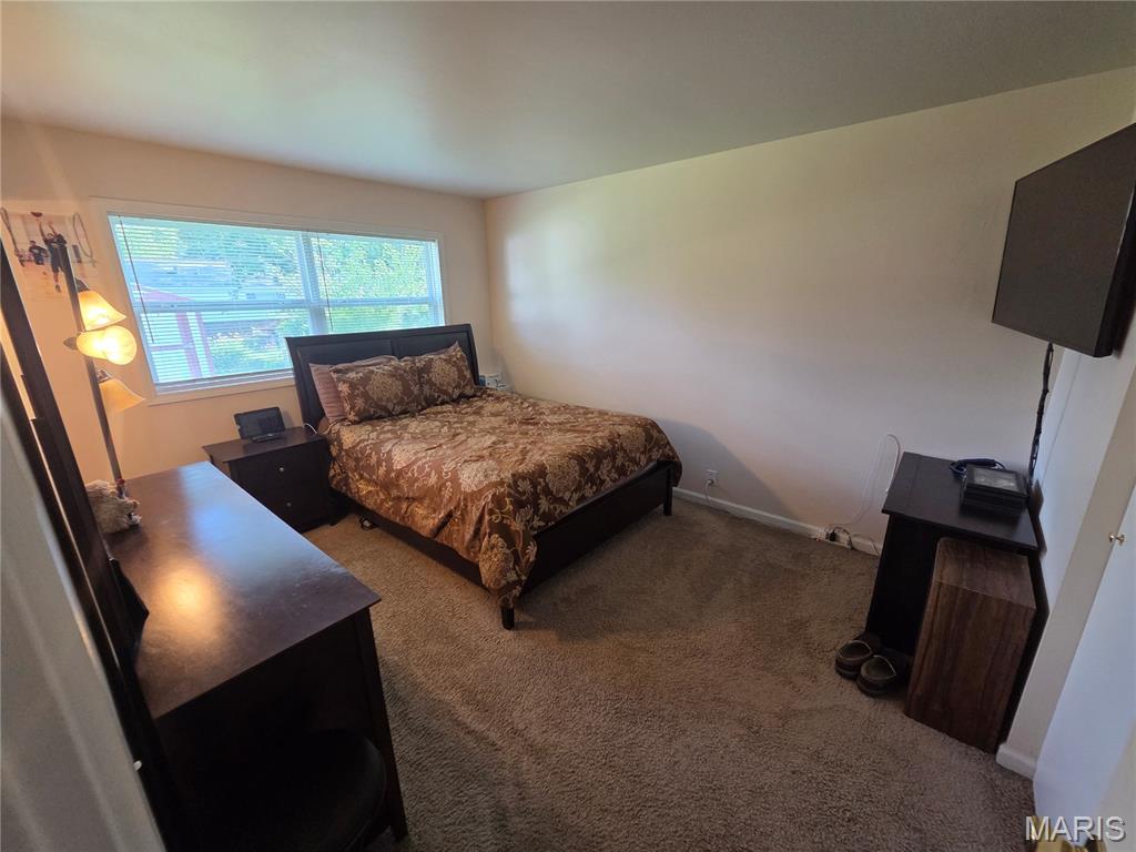 2130 Canterbury Drive Property Photo 13