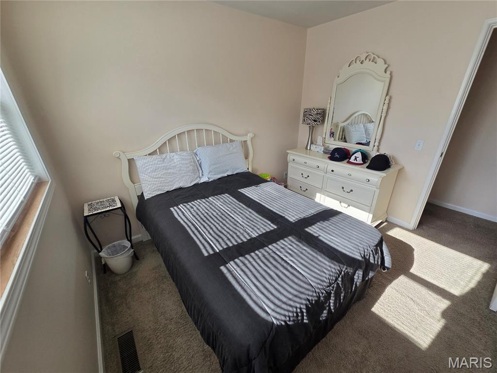 2130 Canterbury Drive Property Photo 17