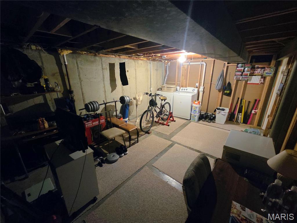 2130 Canterbury Drive Property Photo 27