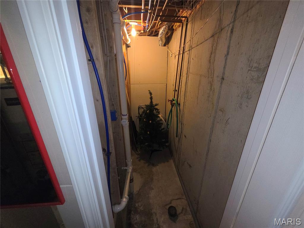 2130 Canterbury Drive Property Photo 34