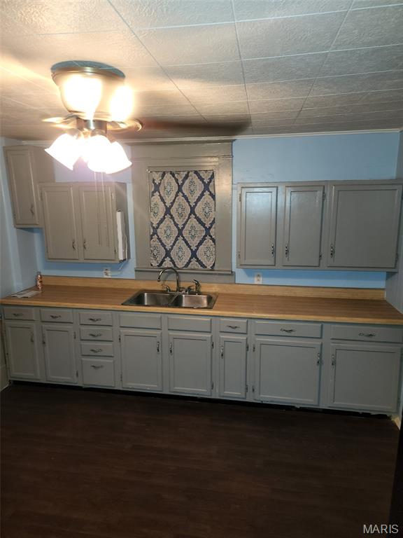 1601 Olive Street Property Photo 11