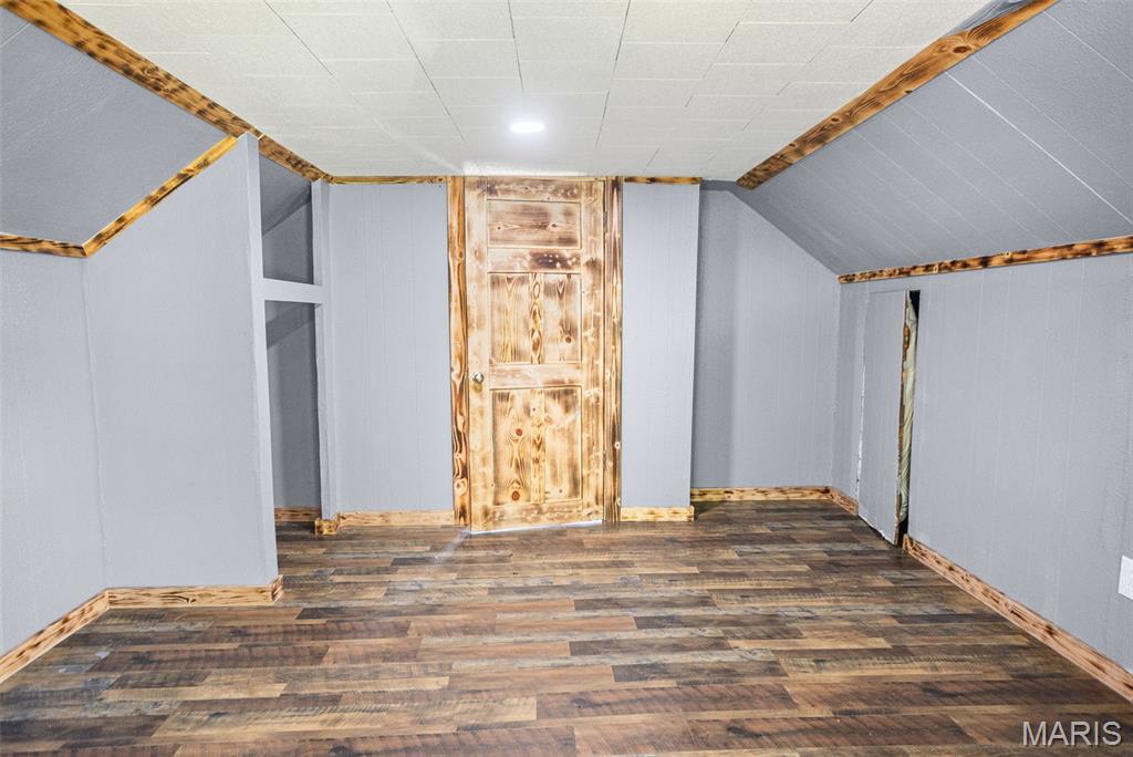 700 Walnut Street Property Photo 35