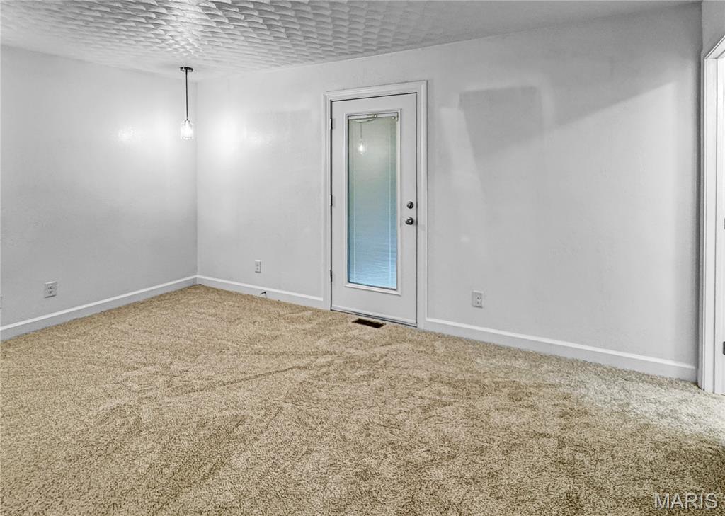 4600 Hilltop Drive Property Photo 38