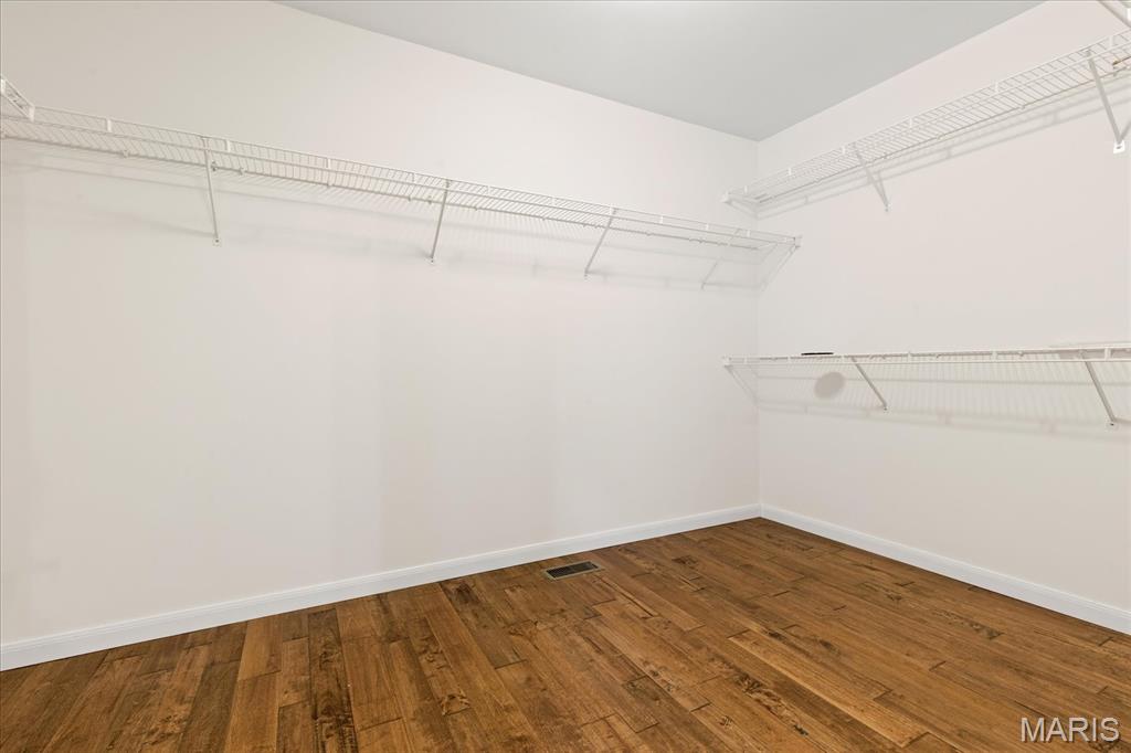 8010 Knights Crossing Drive Property Photo 17