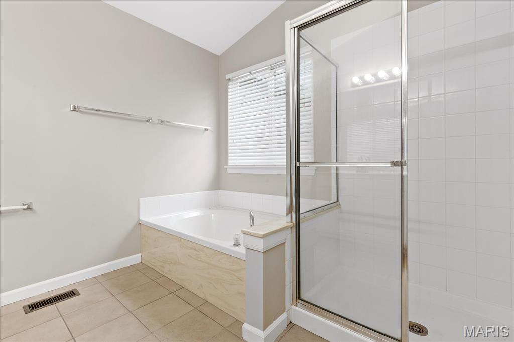 8010 Knights Crossing Drive Property Photo 20
