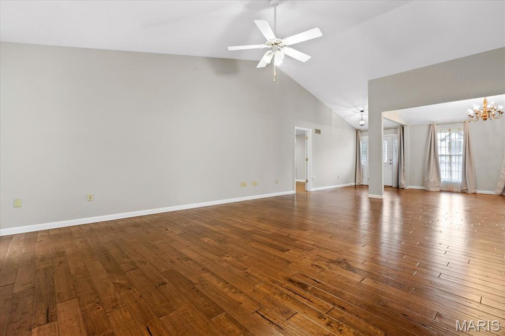 8010 Knights Crossing Drive Property Photo 32