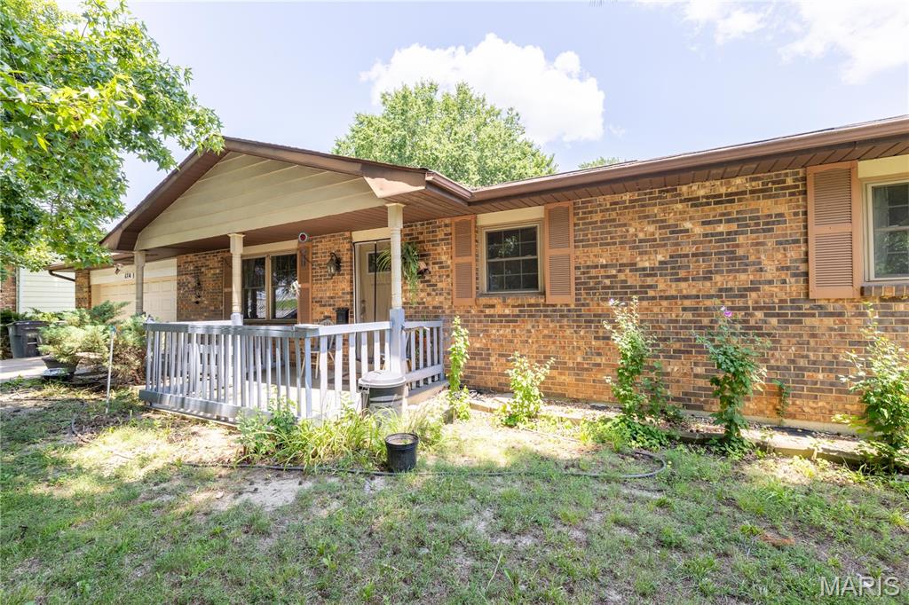 614 N Mount Auburn Road Property Photo 1