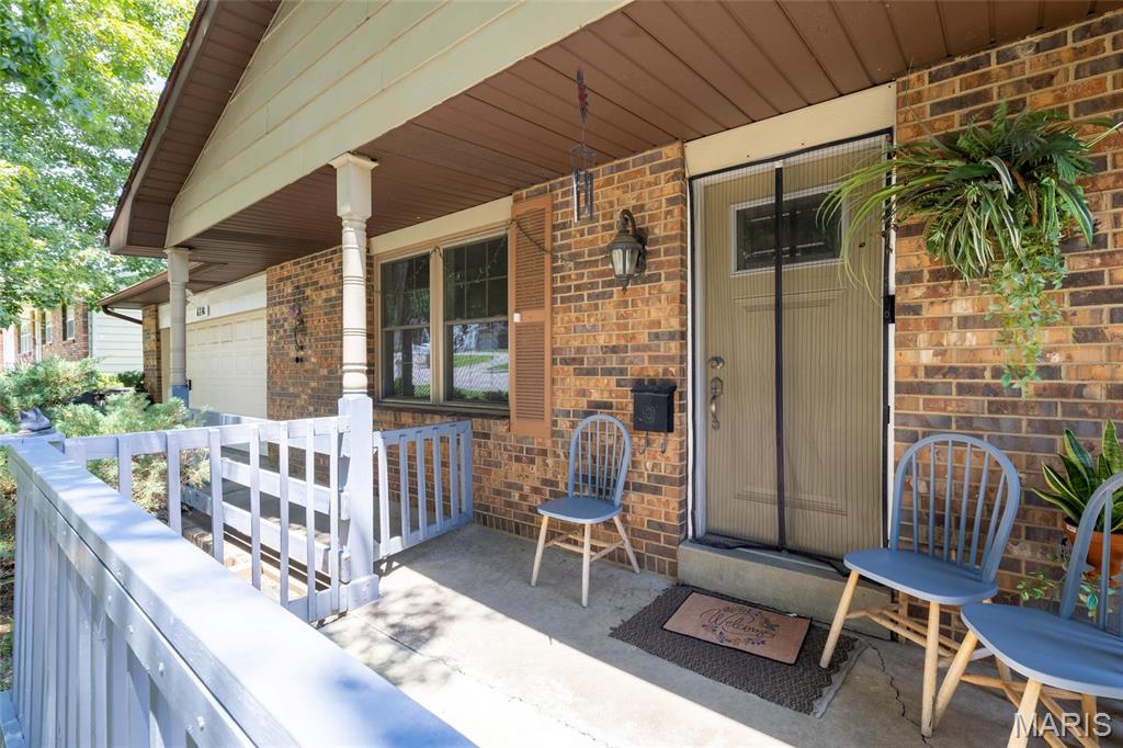 614 N Mount Auburn Road Property Photo 3