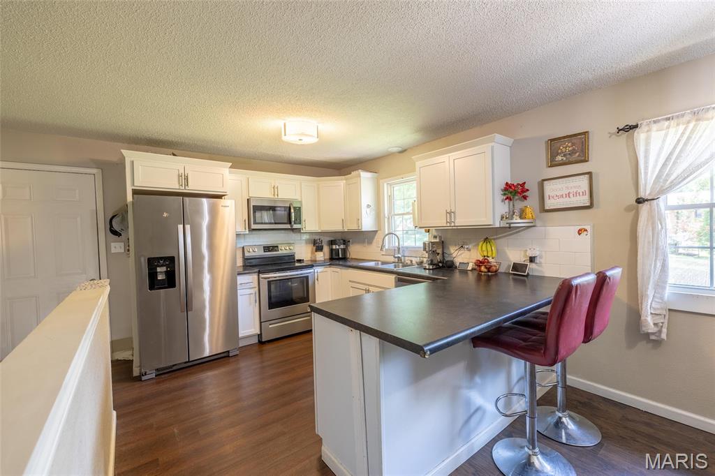 614 N Mount Auburn Road Property Photo 4