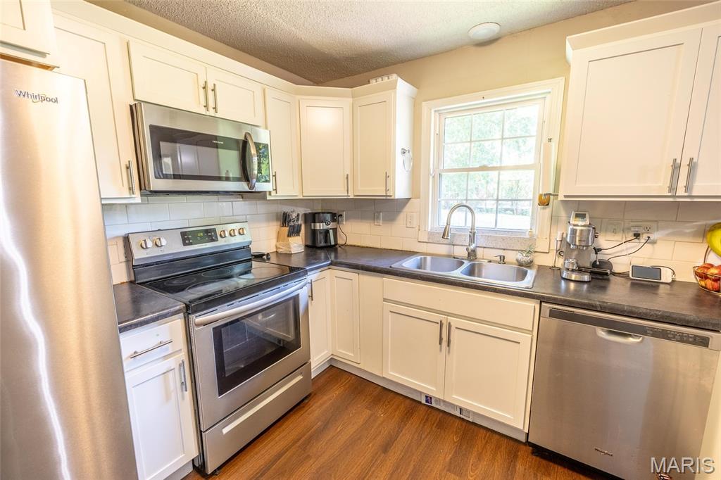 614 N Mount Auburn Road Property Photo 6