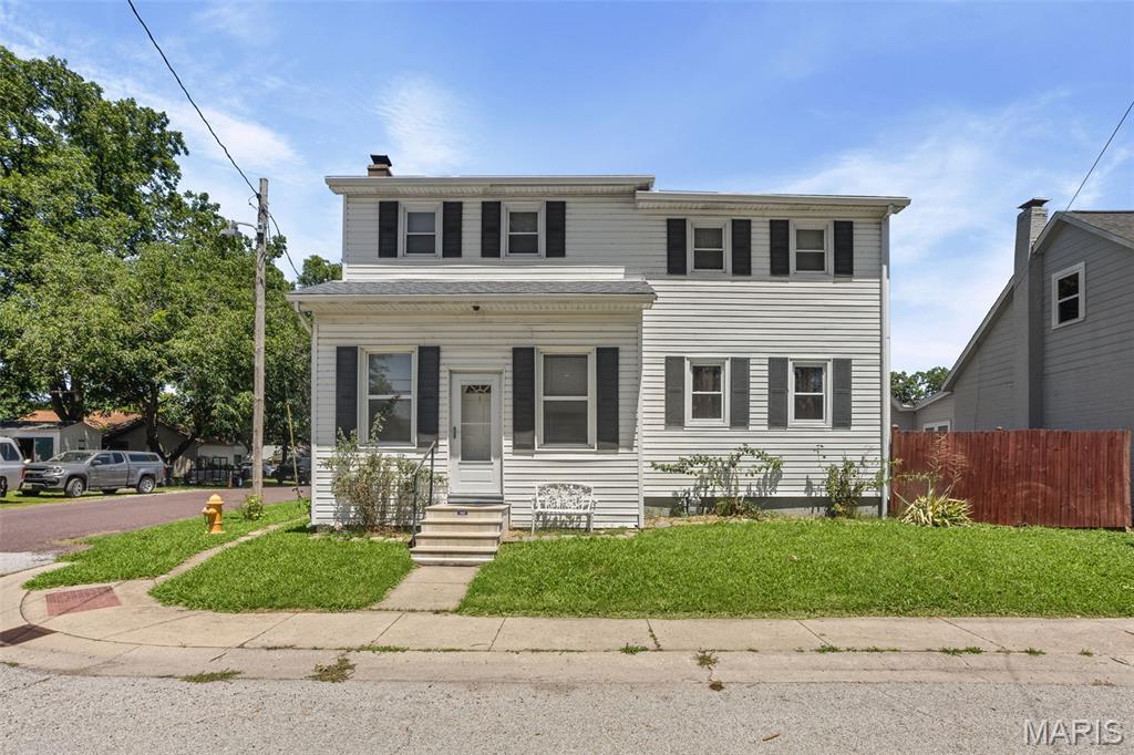 323 W Church Street Property Photo 1