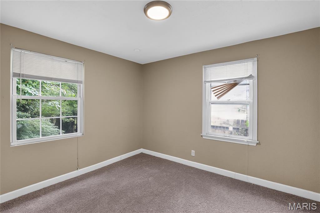 10183 Cloverdale Drive Property Photo 11